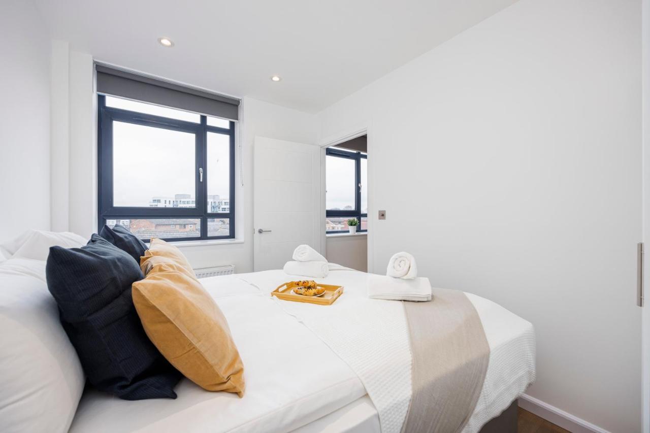 Cresta House - Modern Apartments Luton  Luaran gambar